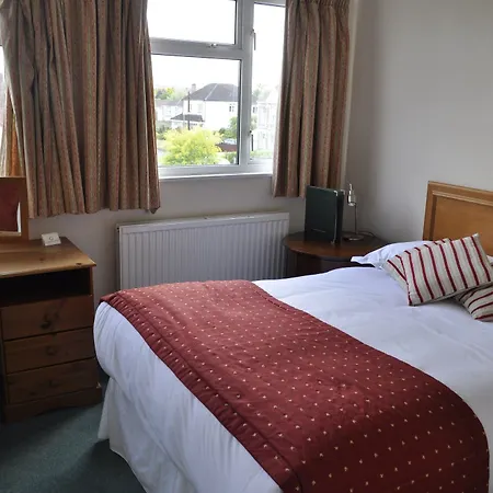 Hayward's At The Grasmere 4*