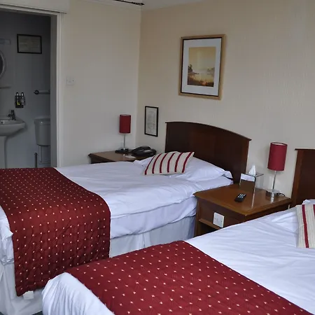 Hayward's At The Grasmere 4* 킨샴