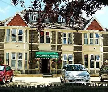 Hayward's At The Grasmere 4* 킨샴